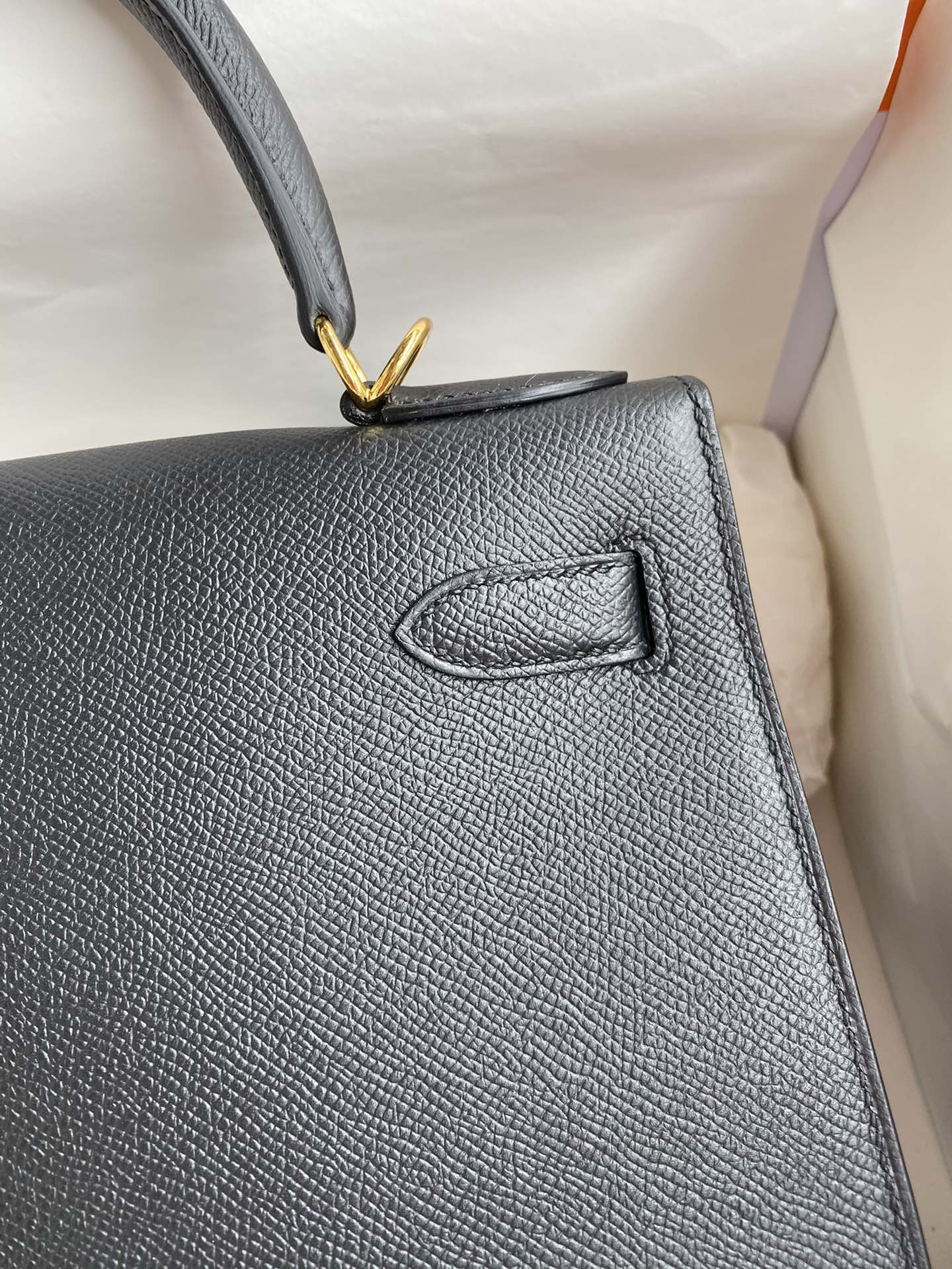 Hermes Kelly 28cm Handbag Shoulder Bag in Black Epsom Leather